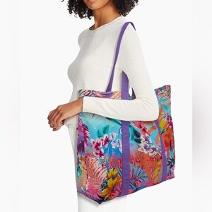 Johnny Was Zeru Cotton Canvas Beach Tote. MSRP $98